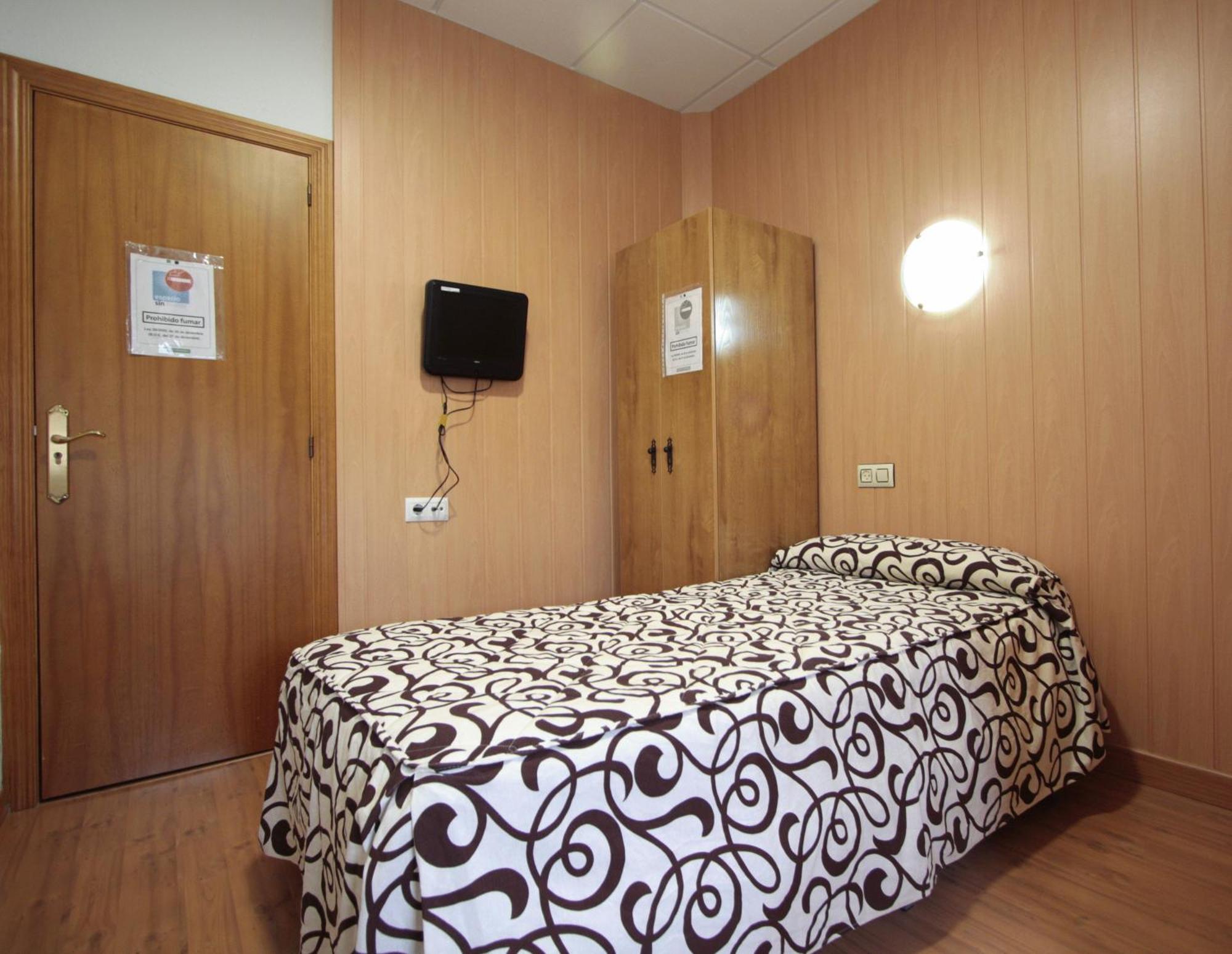 Hostal Anas Hotel Мерида Екстериор снимка