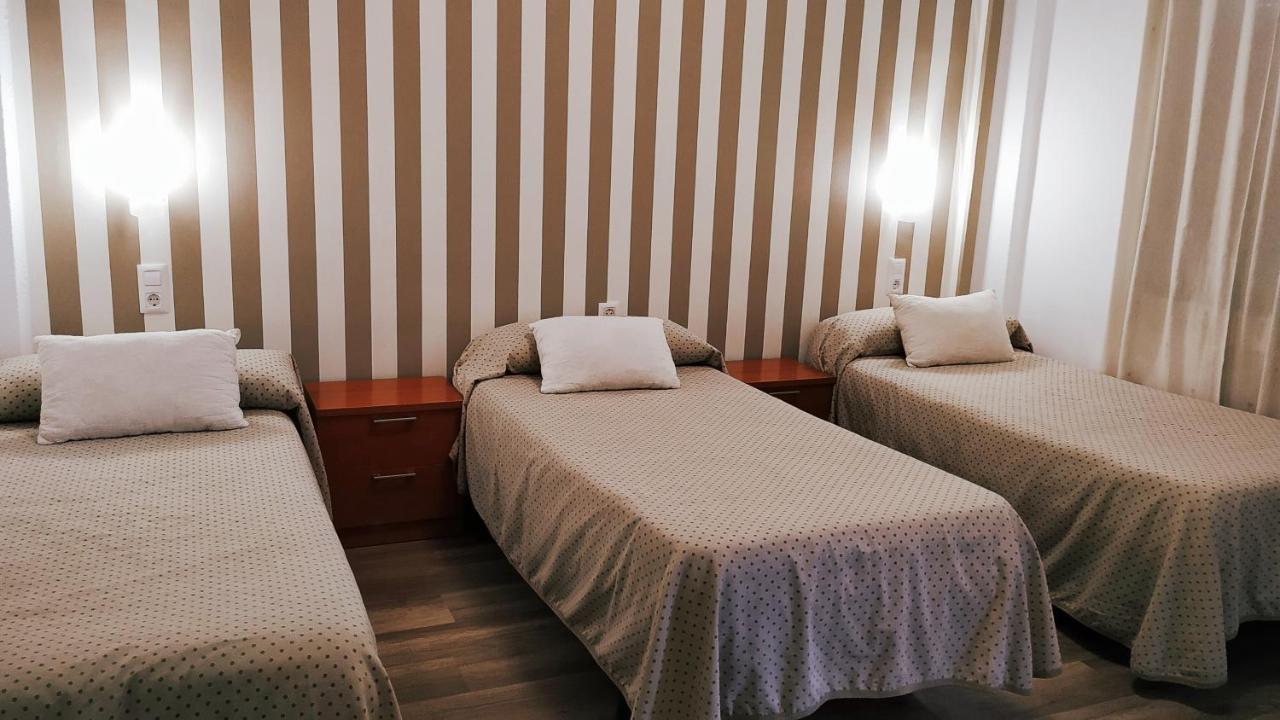 Hostal Anas Hotel Мерида Екстериор снимка